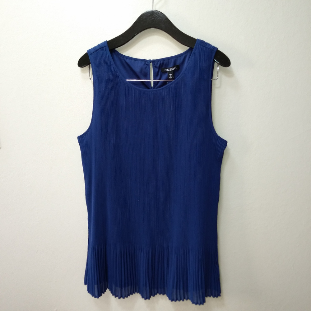 Roz & Ali Navy Accordion Pleat Sleeveless Top, 1X
